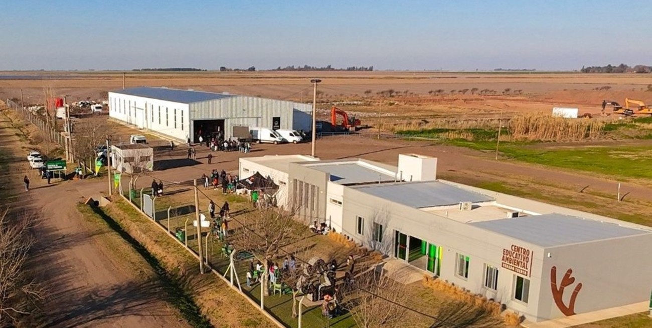 Venado Tuerto abrió la nueva y renovada planta de residuos