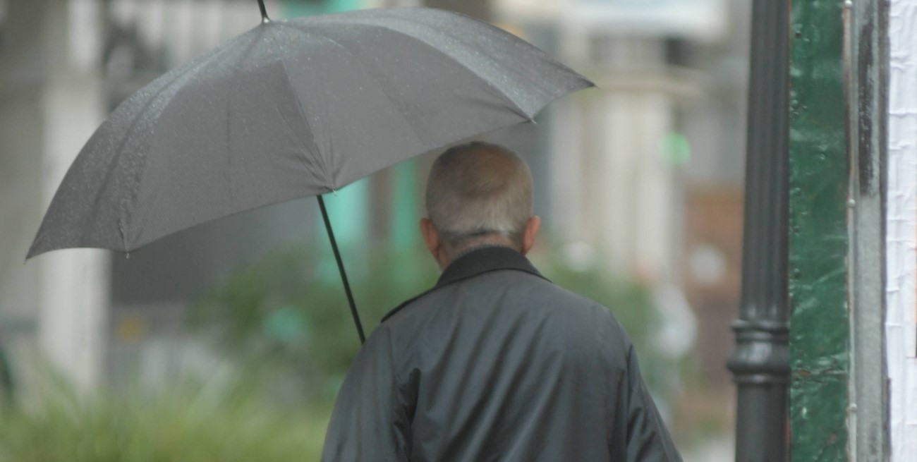 Alerta naranja por lluvias fuertes en tres provincias de Argentina