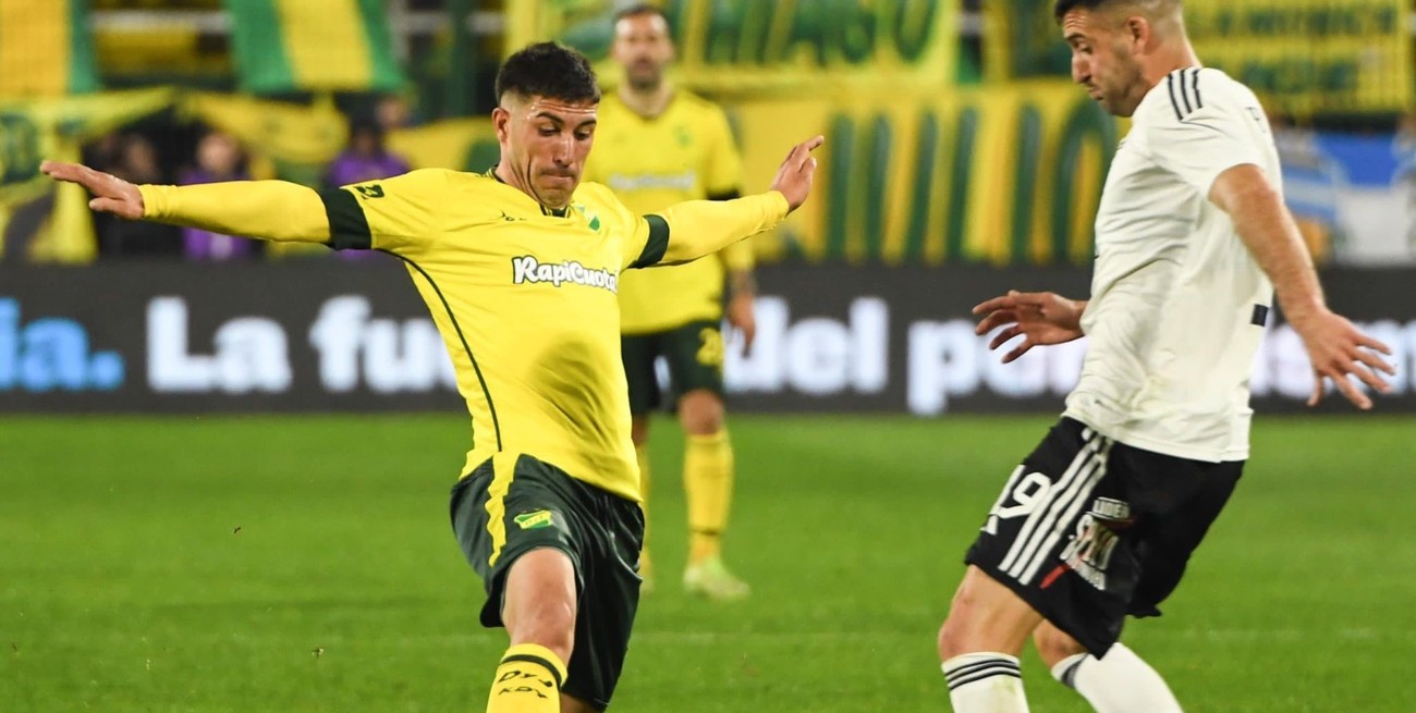 Sobre la hora y de penal: Defensa venció sobre la hora a Deportivo Riestra