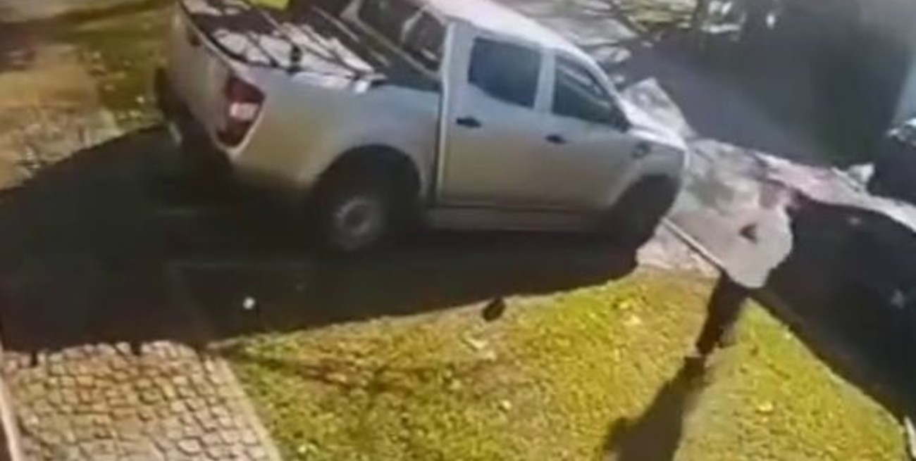 Video: durante un asalto a plena luz del día, les apuntaron a nenes de 12 años que salían de una pijamada