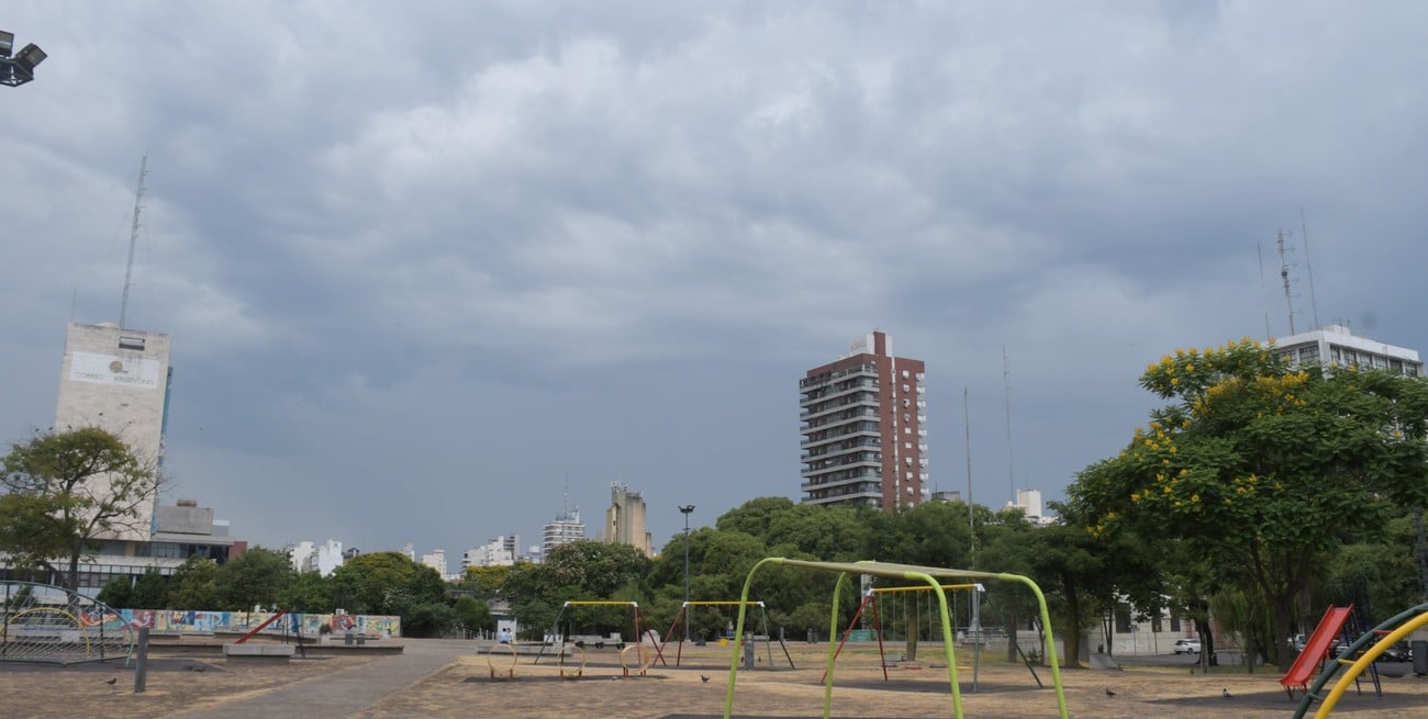 El último día de la semana arrancó con frío en la ciudad de Santa Fe