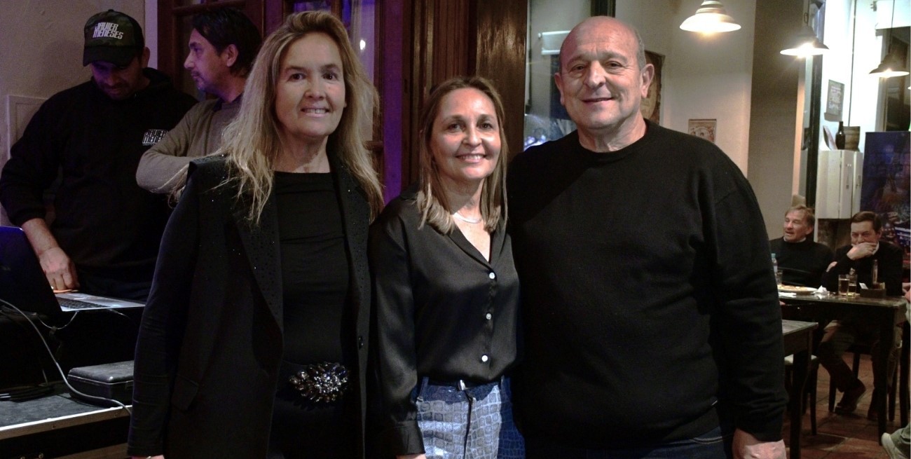 Con el arte de Calanchini, abrió "Altos de Chopería"...espacio cultural