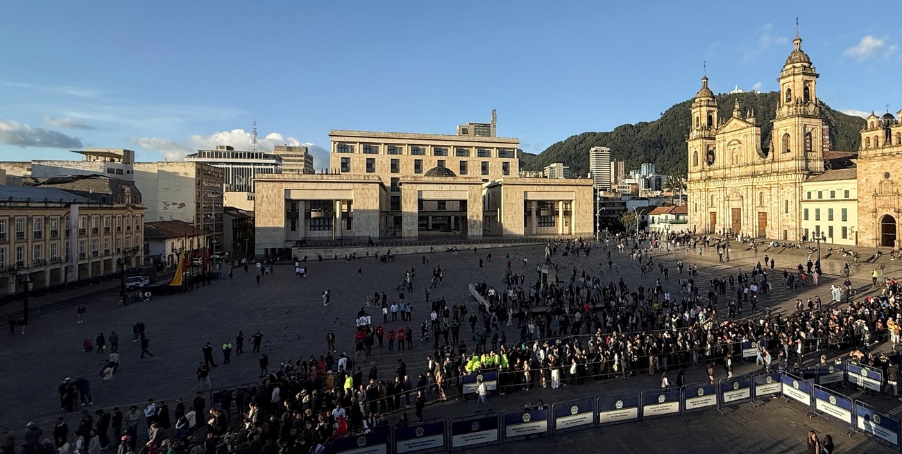 Colombia despide los restos de Miguel Uribe Turbay