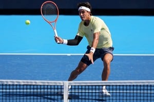 Francisco Comesaña, en acción durante el partido ante Reilly Opelka en Cincinnati.