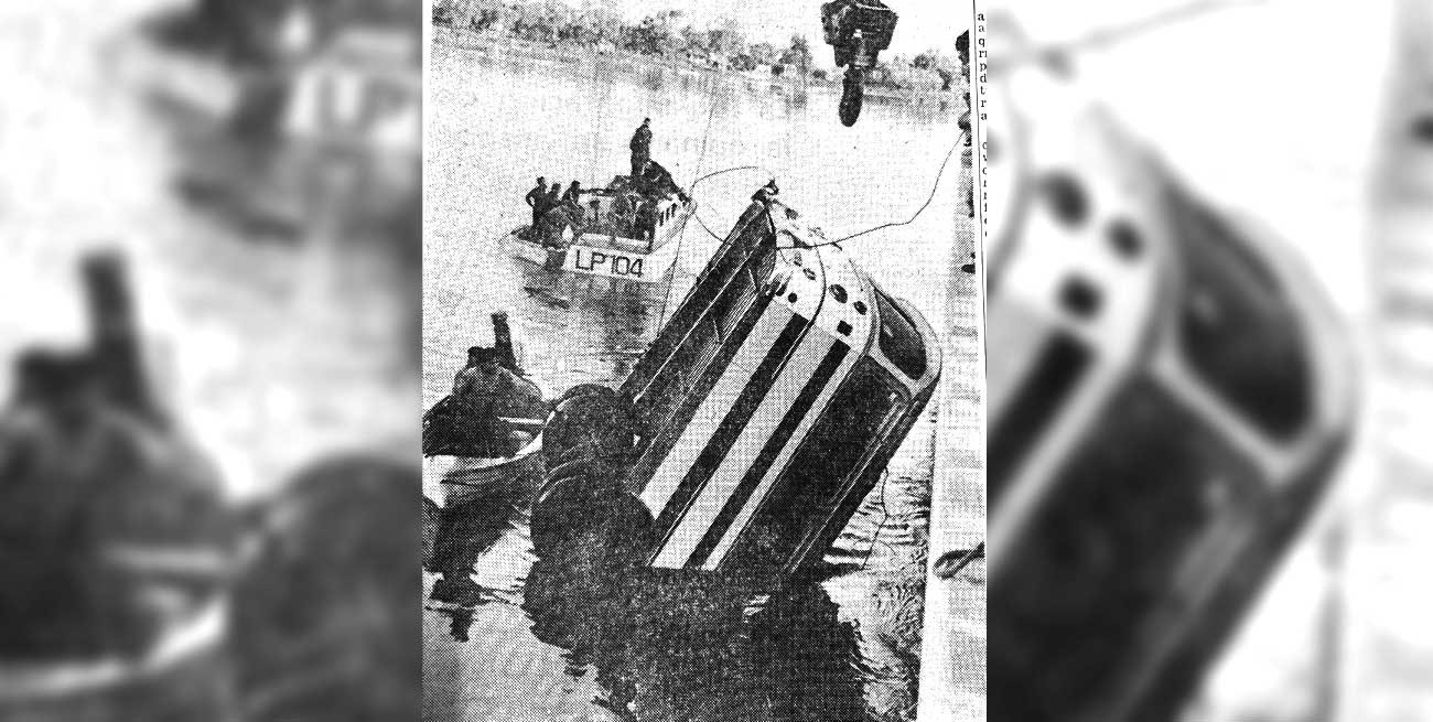 La caída de un colectivo a la laguna Setúbal conmocionó a la ciudad