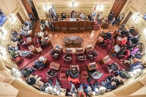 Tres convencionales justicialistas avalan la posibilidad de reelección del actual gobernador.