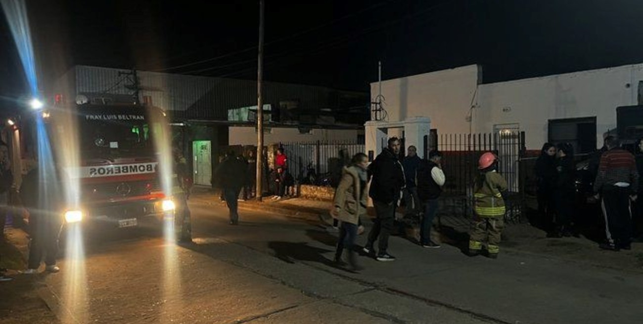 Explotó un compresor en Fray Luis Beltrán: un hombre murió y otro resultó herido