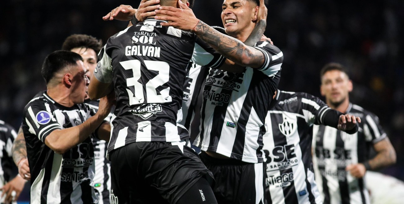 Central Córdoba le ganó a Lanús por 1-0 en los octavos de final