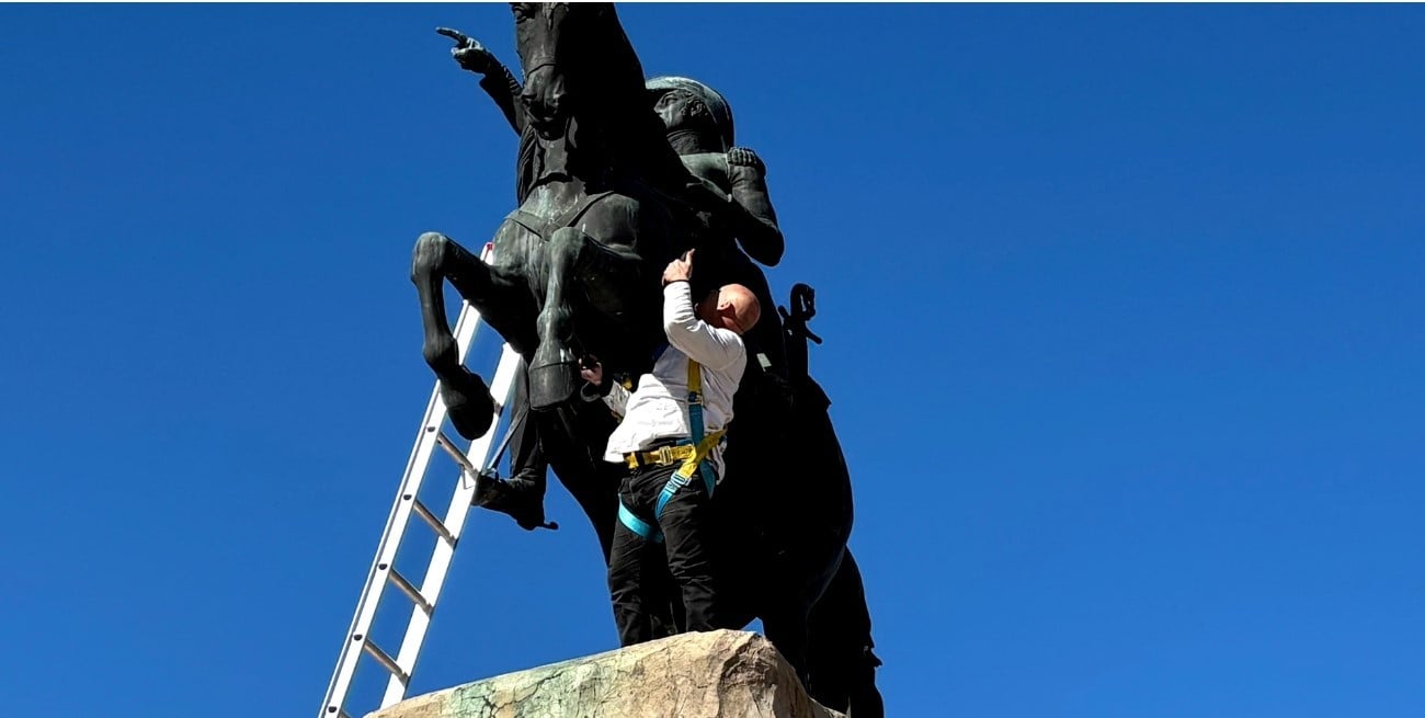 La Municipalidad llevará adelante la restauración del monumento a San Martín