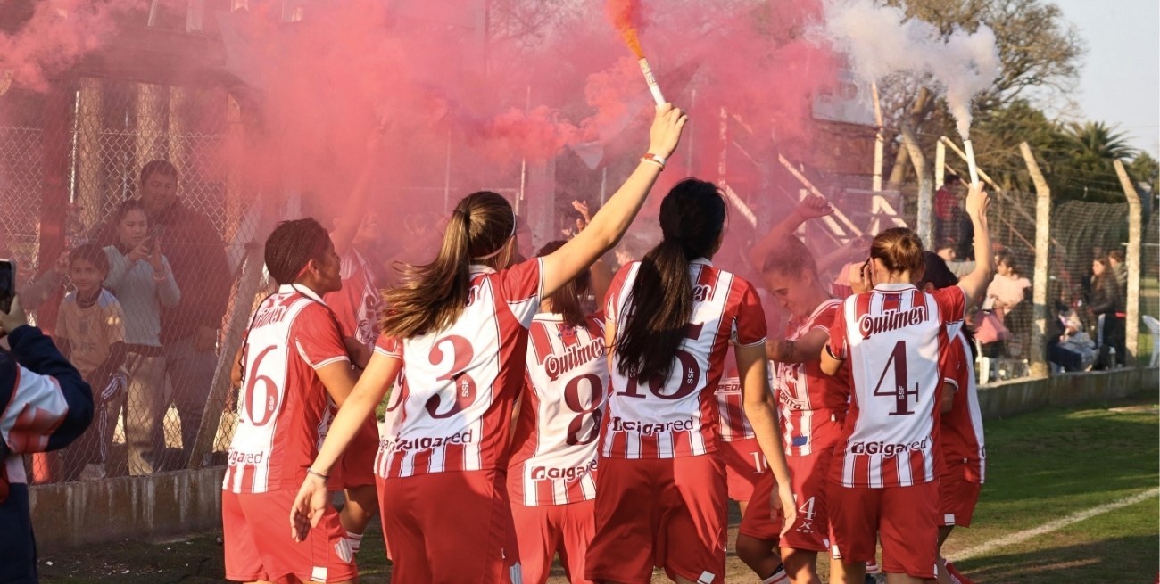 Unión gritó campeón y levantó la copa del Apertura Narela Gómez