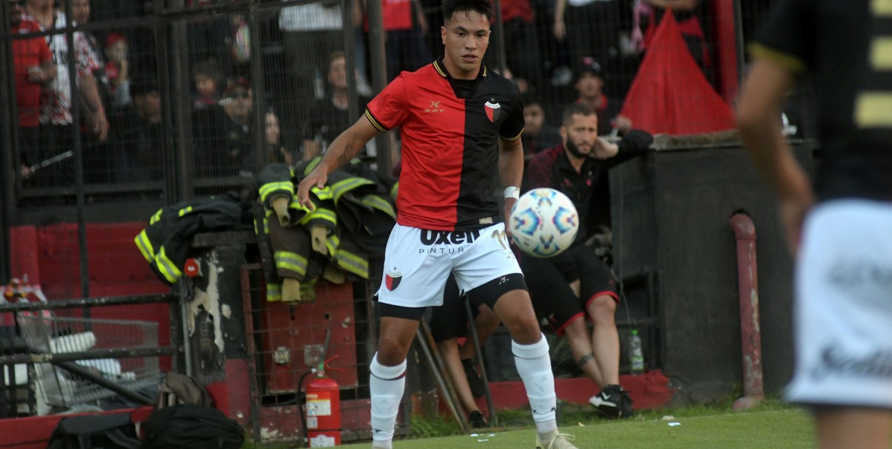 Mientras Colón resuelve el tema DT, Lago le pide perdón a la gente