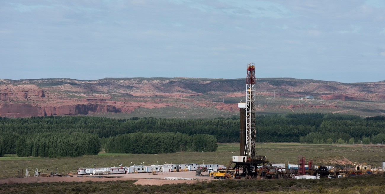 YPF y Tierra del Fuego dan un primer paso para el traspaso de las áreas convencionales