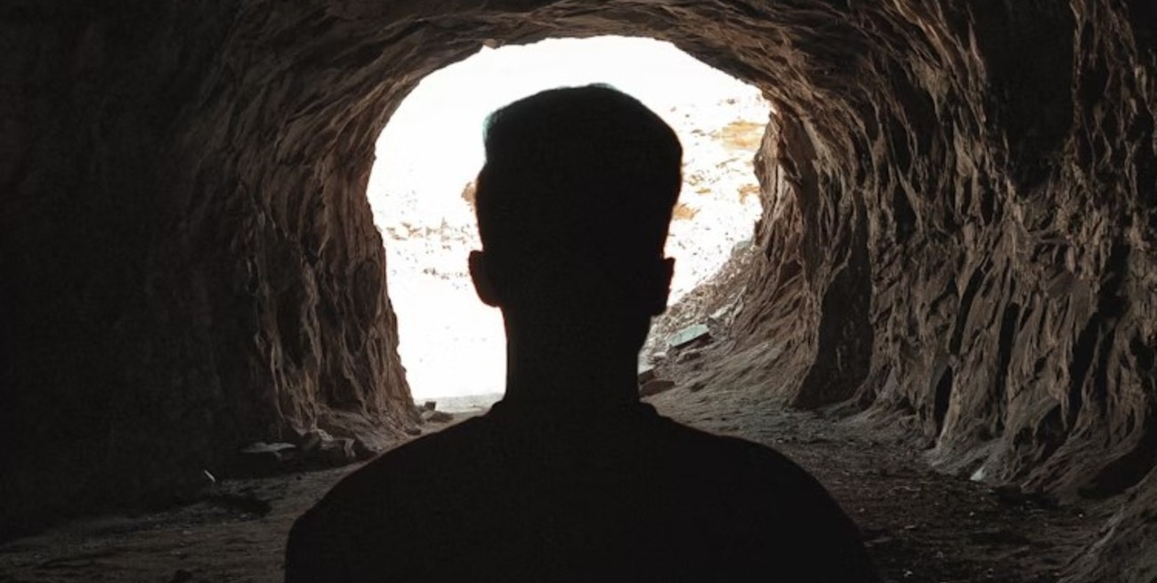 Piedra, oscuridad y silencio...