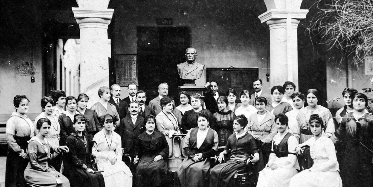 Acerca de la necesidad de recuperar la dignidad docente (Parte I)