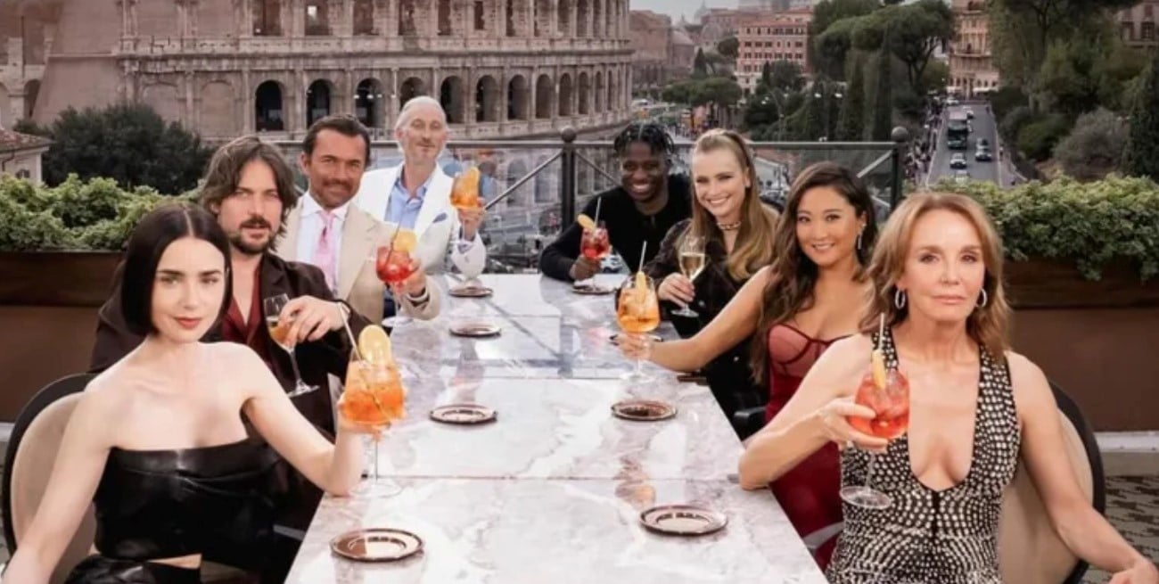 El asistente de dirección de Emily in Paris falleció durante el rodaje de la temporada 5