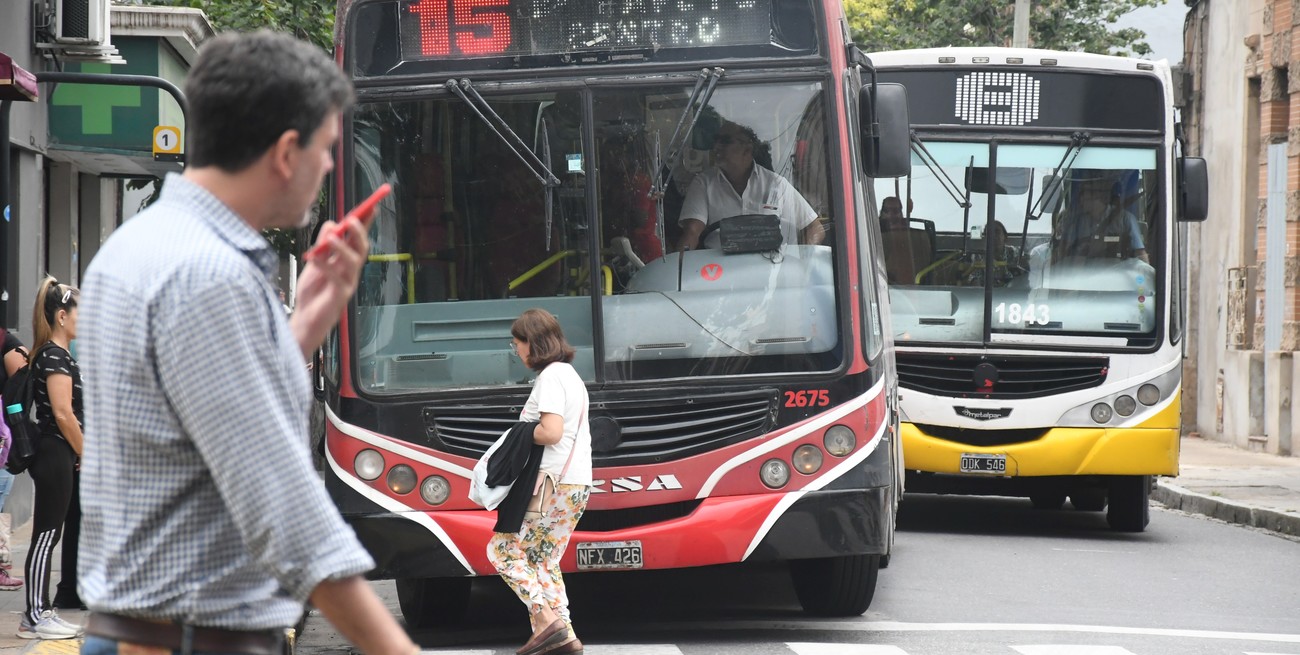 Ya está el decreto oficial con el nuevo aumento de colectivos en Santa Fe: cuándo se aplicaría la suba