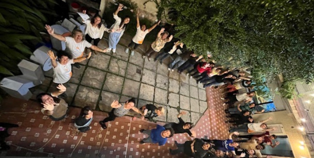 Capacitación para cuidadores de infancias y de personas mayores