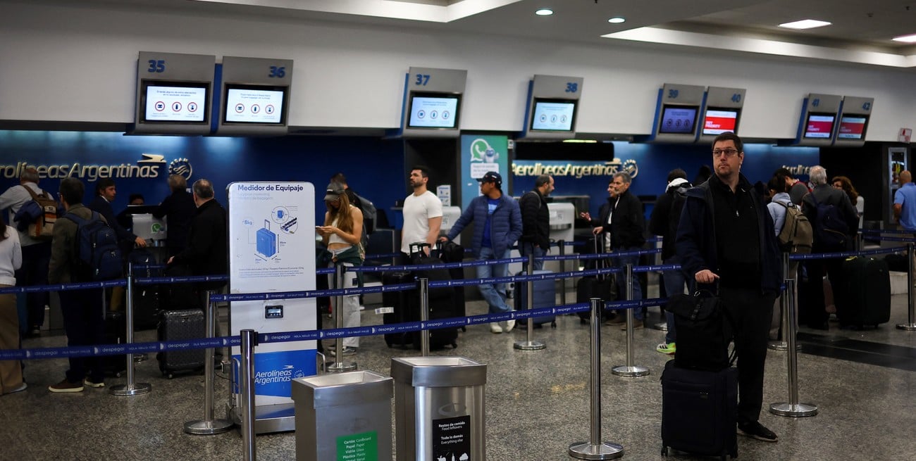 Investigan la muerte de un operario durante tareas de mantenimiento en Aeroparque