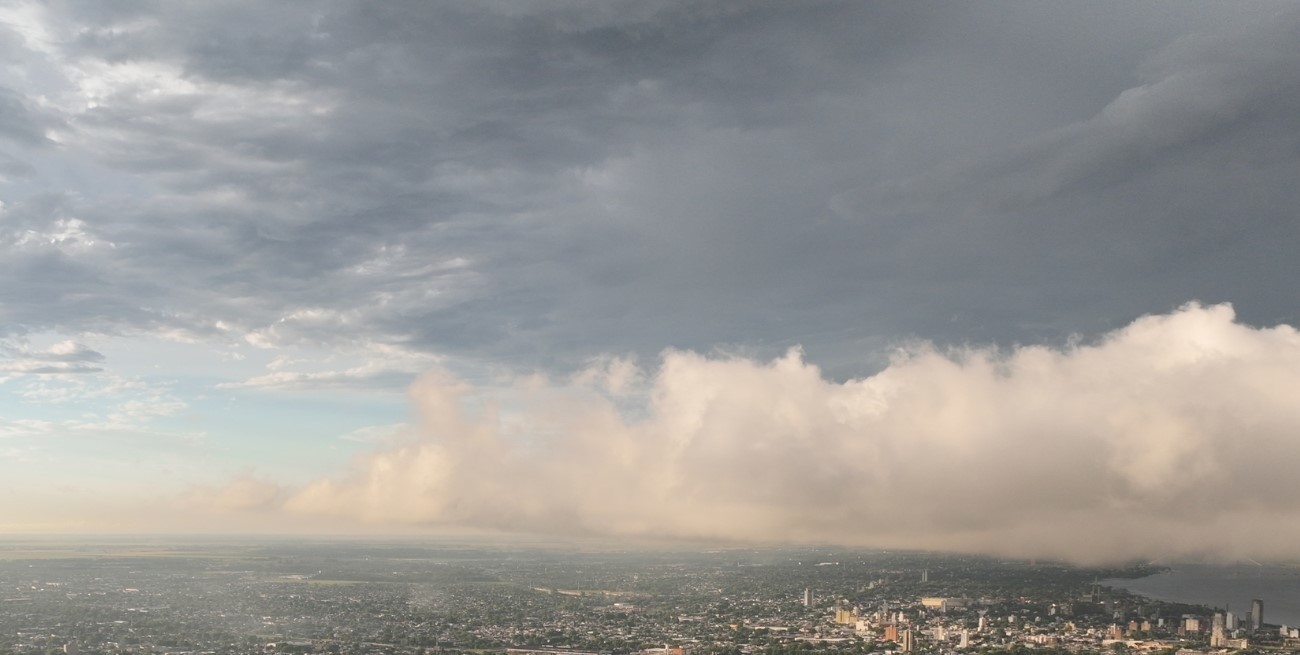 Alerta amarillo por vientos fuertes y tormentas en dos provincias de Argentina
