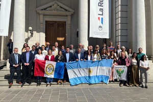 Las instituciones buscaron agradecer y mostrar su apoyo por un país "más solidario y democrático".