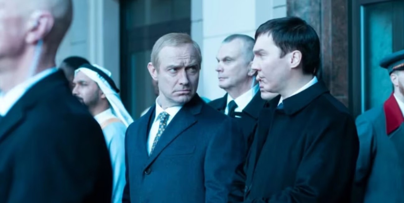 Primeras imágenes: Jude Law interpreta a Vladimir Putin en la nueva película “The Wizard of the Kremlin”