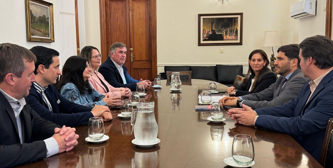 Santa Fe se une con Mendoza para impulsar el turismo y la producción