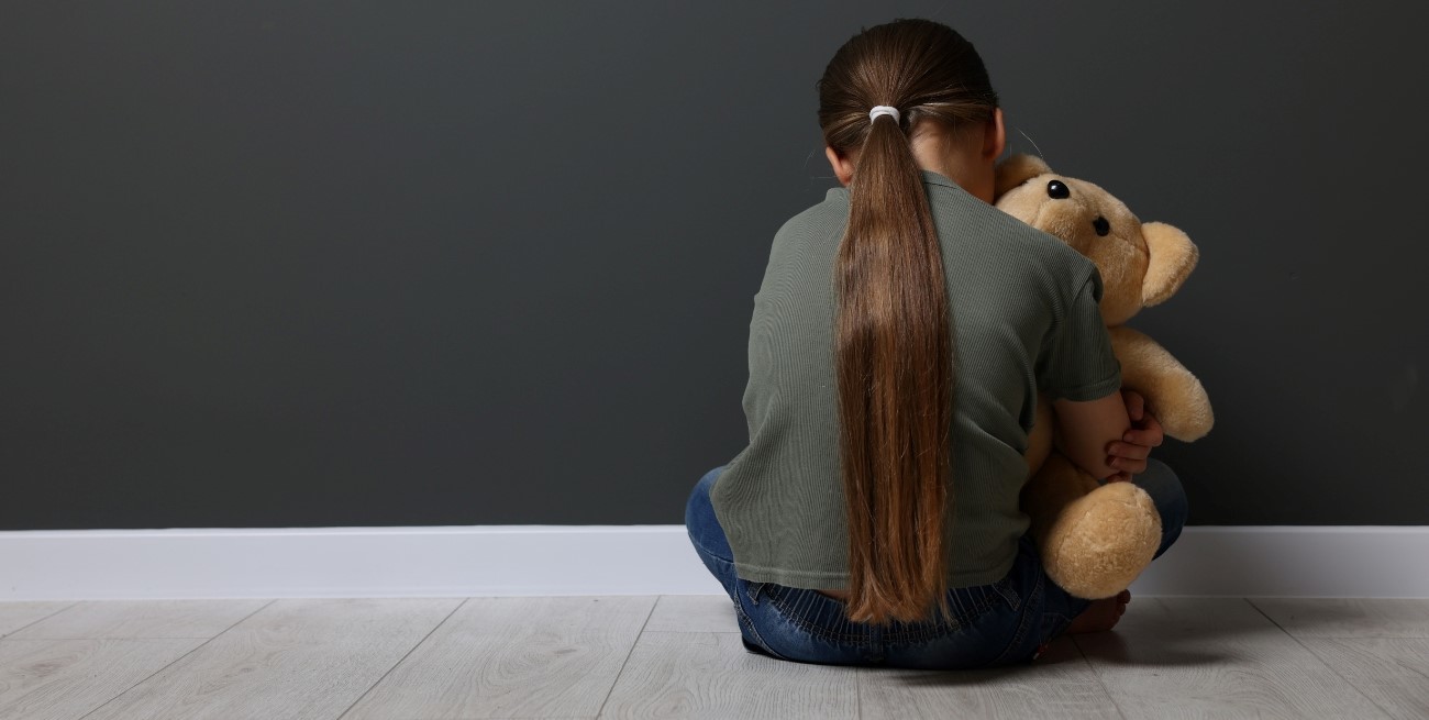 Bombal: tras años prófugo, detienen a un hombre acusado de abusar sexualmente de su hijo
