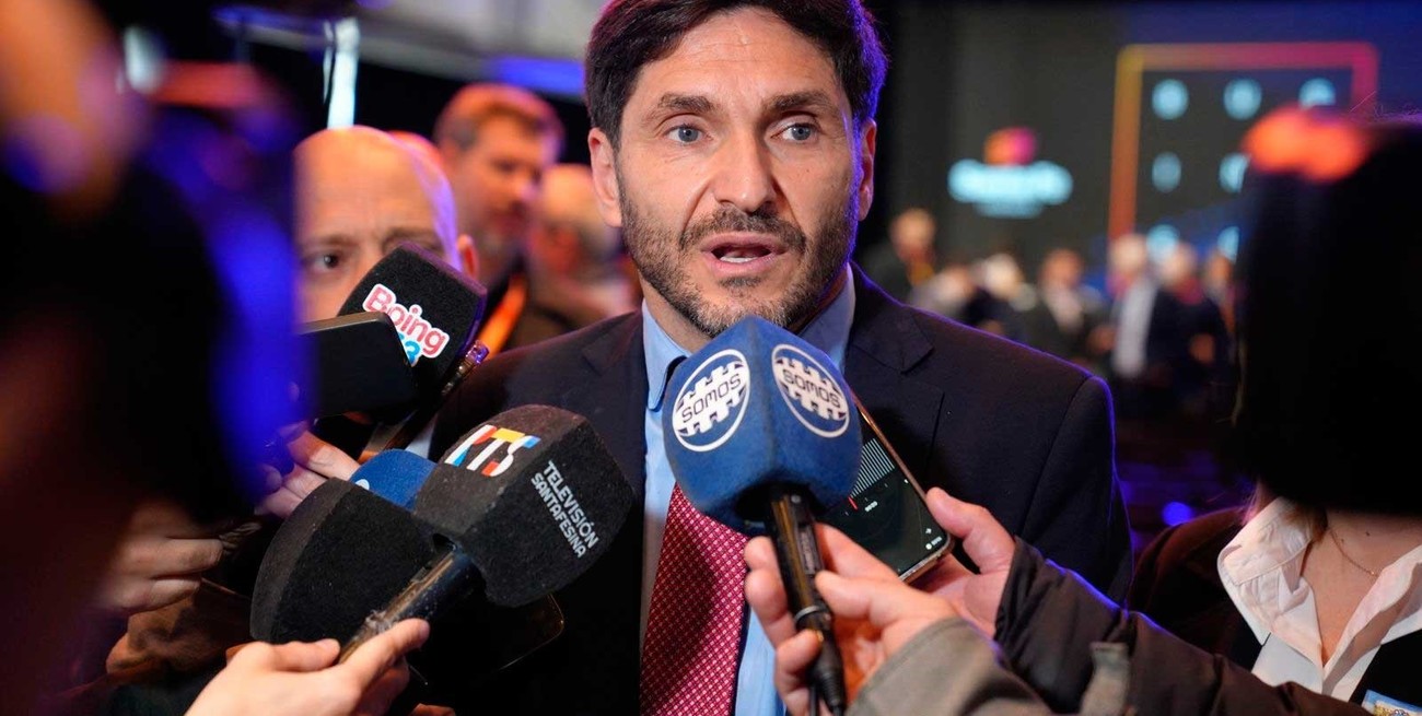 Pullaro pidió al Gobierno nacional que “aclare las denuncias por corrupción” 