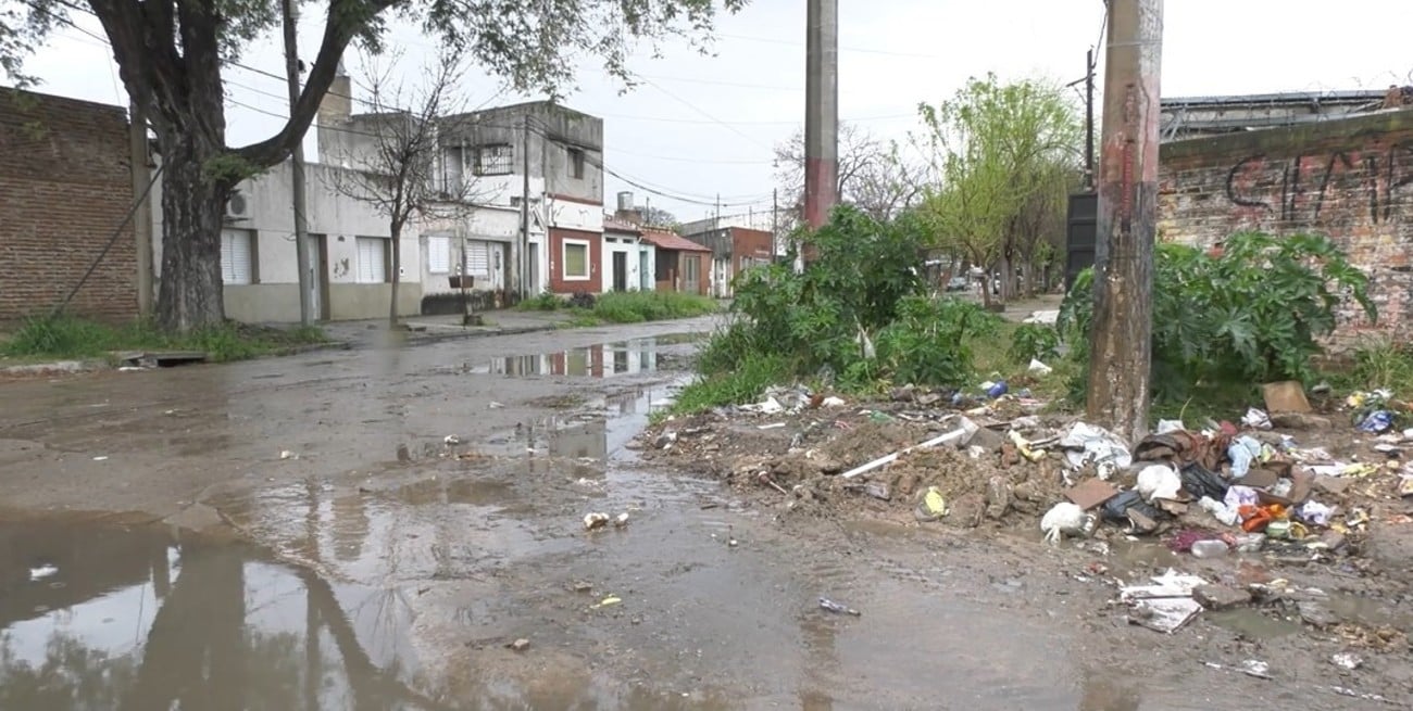 Vecinos de Roque Sáenz Peña denuncian basurales en múltiples esquinas