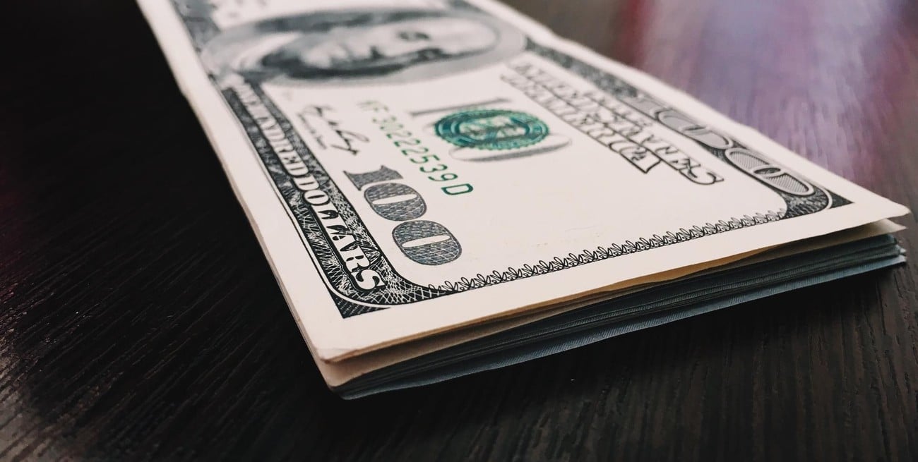 Así cerró el dólar en los bancos argentinos este jueves 4 de septiembre de 2025