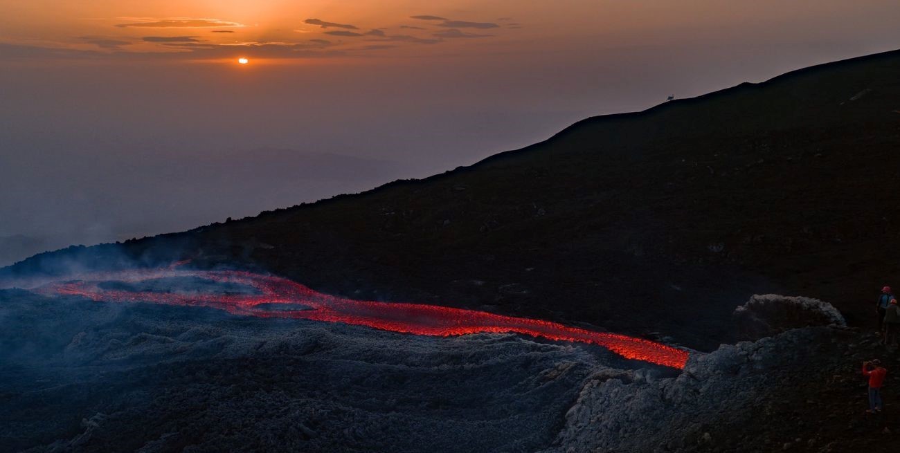 Doble erupción volcánica: el Kilauea y el Etna encienden la alarma mundial