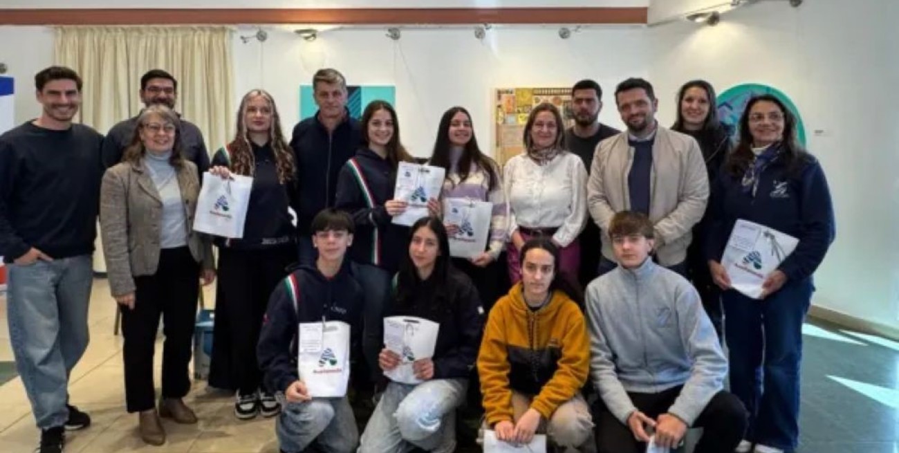 Embajadores de Avellaneda: estudiantes viajan a Italia para formarse y representar a la ciudad