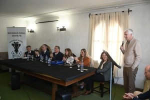  A la convocatoria concurrieron el funcionario nacional Bryan J. Mayer y otras autoridades. Foto: Gentileza