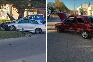 Vehículos involucrados en el choque de la mañana del domingo en la zona norte de la ciudad.