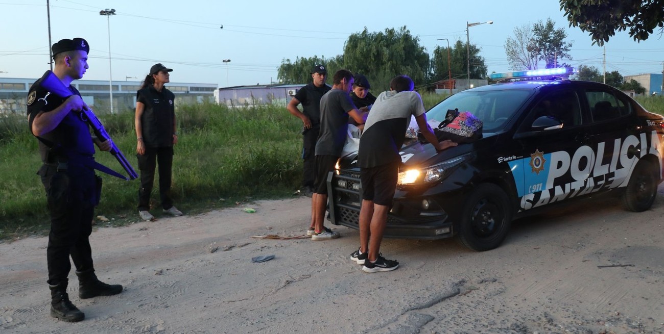 En agosto, la Policía detuvo a 946 personas en La Capital
