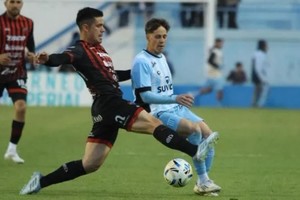 Patronato nunca supo aprovechar el hombre de más con el que jugó todo el segundo tiempo. Foto: Prensa Patronato