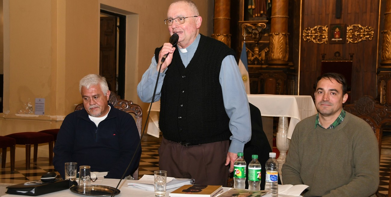 Fue presentado el nuevo libro sobre los mensajes y homilías de Vicente Zazpe