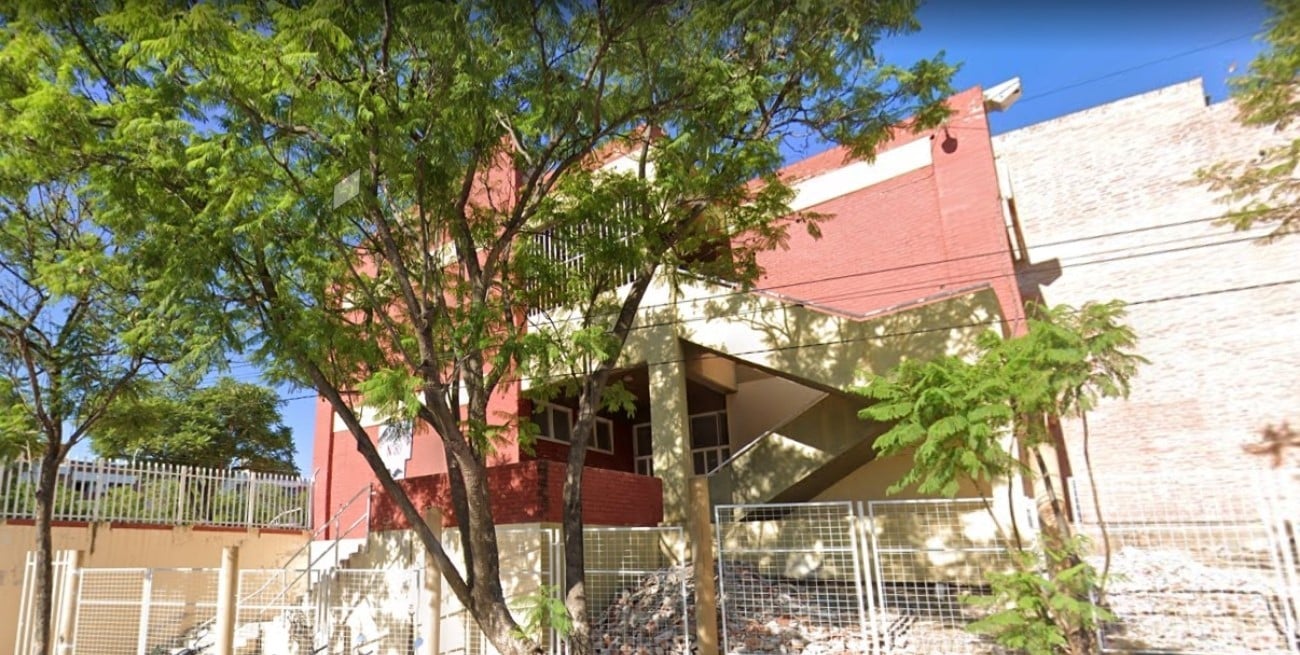 Una adolescente apuñaló a compañero con una tijera en un colegio de Catamarca