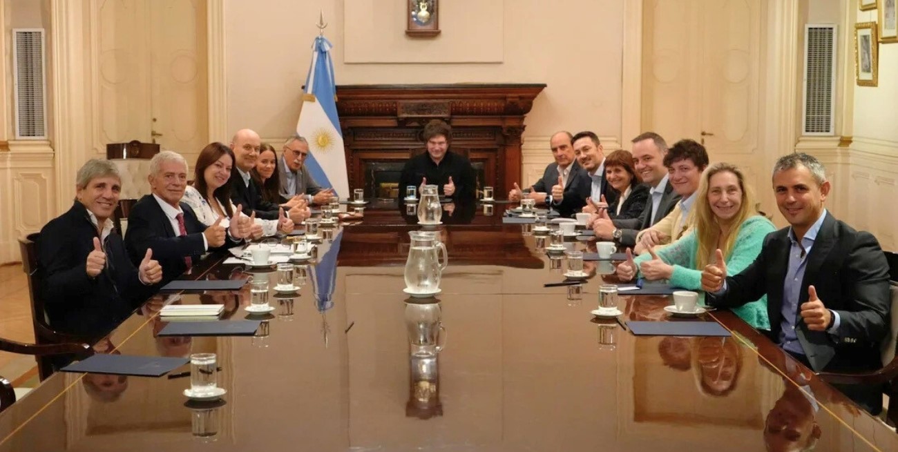 Milei encabezó la tercera reunión de Gabinete de la semana tras el revés electoral