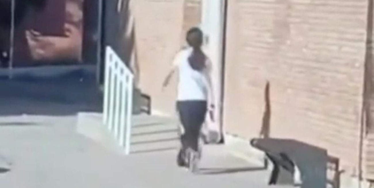 Una alumna llevó un arma a la escuela, disparó y se atrincheró en Mendoza