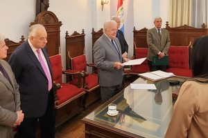 El ministro decano, Eduardo Spuler, encabezó el acto. Crédito: Prensa Poder Judicial
