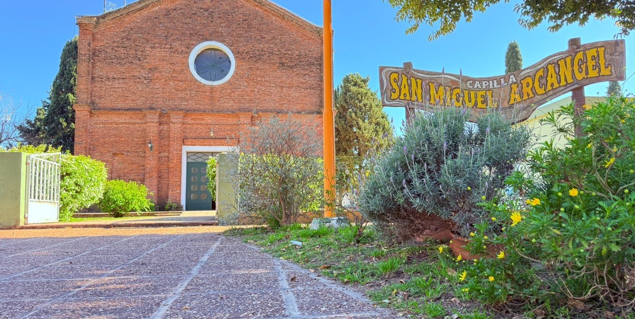 Los Cardos se prepara para unas Fiestas Patronales históricas