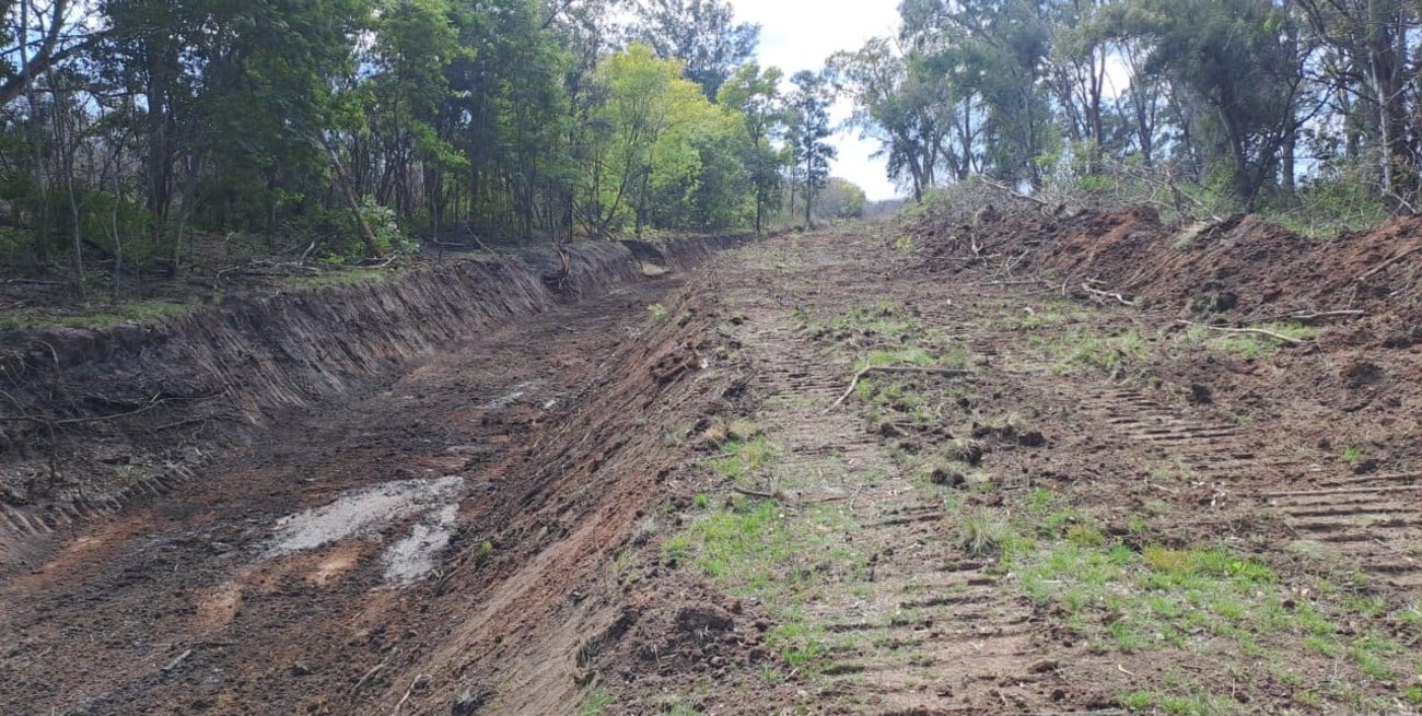 Provincia puso en marcha la limpieza del Canal Bolatti