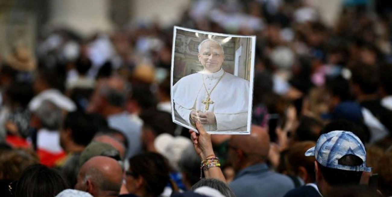 El papa León XIV celebró su cumpleaños con fieles y saludos desde el mundo