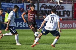 Patronato logró cambiar la imagen de su última presentación en solo 45 minutos ante Quilmes.