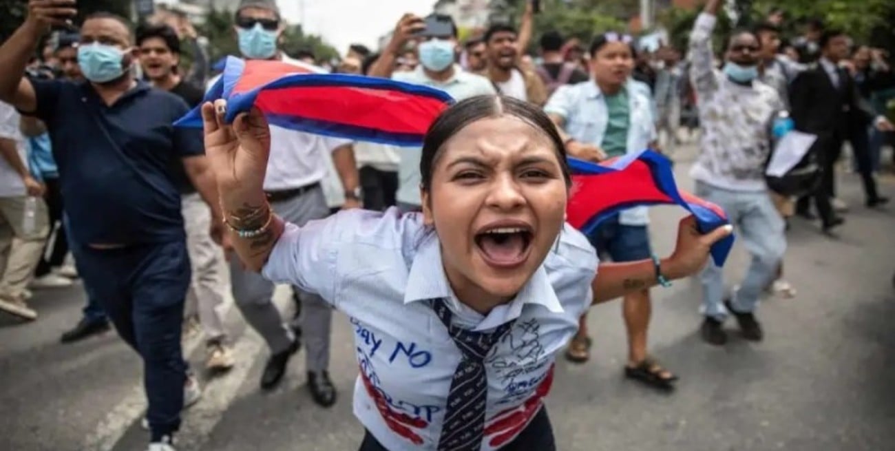 Nepal: el espejo donde se mira la decadencia de la democracia occidental