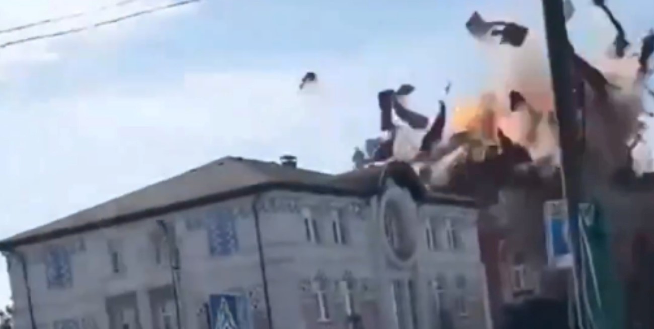 Un dron ruso impactó en un edificio en Járkov y dejó cuatro heridos