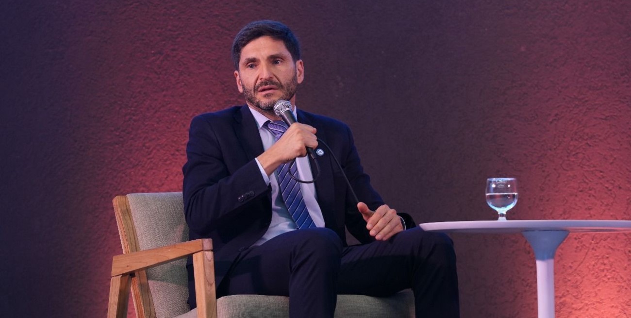 Pullaro: "Una Argentina distinta es posible con un desarrollo económico que nos permita generar trabajo y crecimiento"