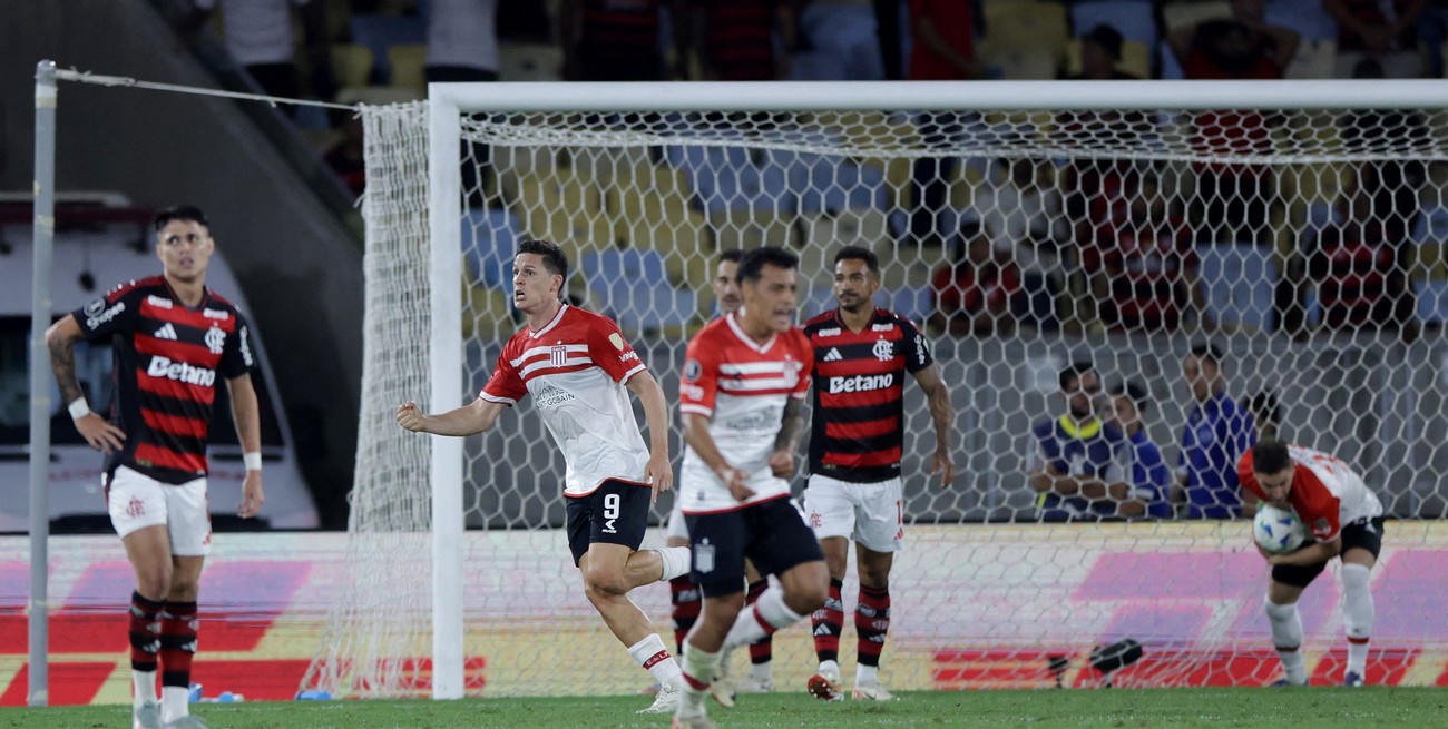Estudiantes cayó ante Flamengo por la ida de los cuartos de final