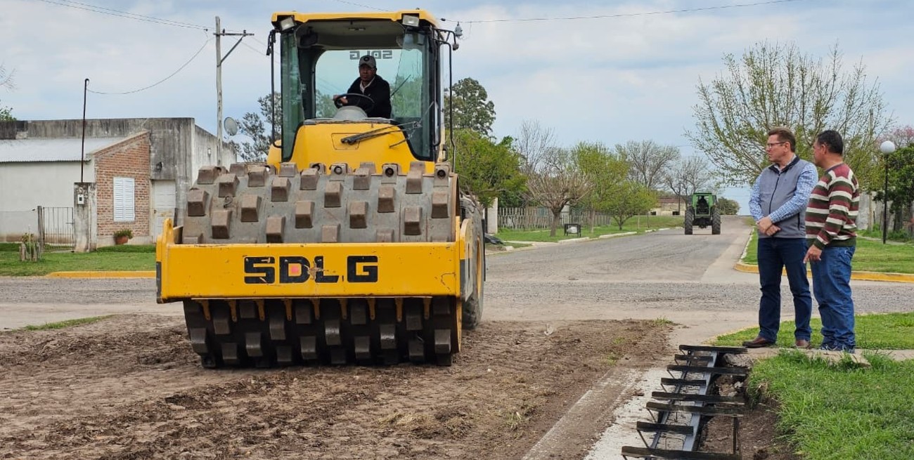 Borla recorre localidades del departamento San Justo para supervisar obras públicas